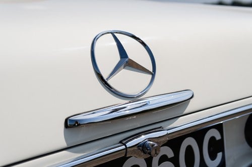 1965 Mercedes-Benz 230SL (W113) For Sale (picture 82 of 119)