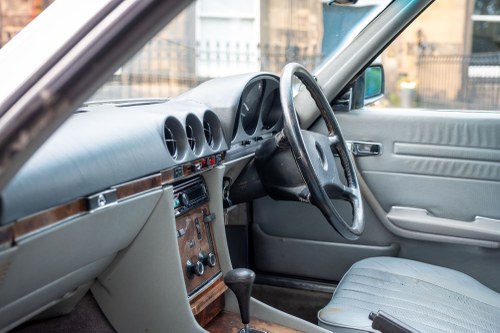 1986 Mercees-Benz R107 420SL zum Verkauf (Bild 42 von 175)