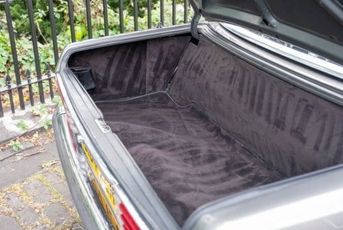 1986 Mercees-Benz R107 420SL zum Verkauf (Bild 86 von 175)