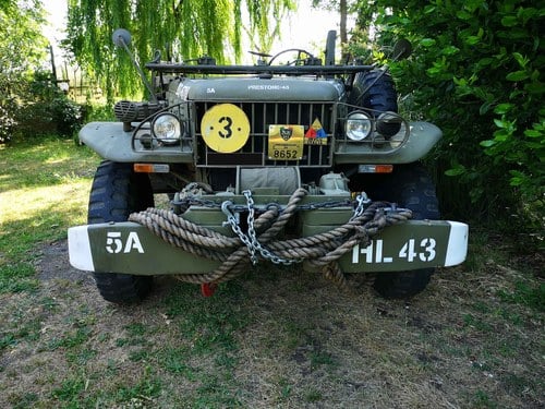 1945 Dodge Canada D ¾ APT à vendre (picture 4 of 60)