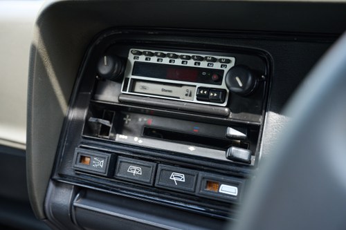 1986 Ford Capri Mk3 2.8i Special à vendre (picture 24 of 202)