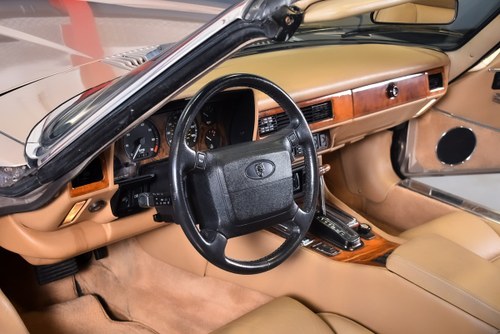 1992 Jaguar XJS HE V12 Convertible For Sale (picture 67 of 137)