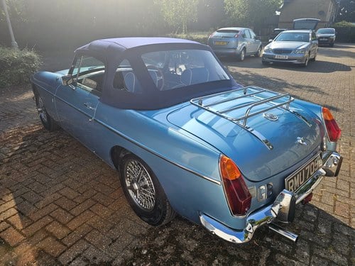 1973 MG B Roadster MGB à vendre (picture 17 of 195)