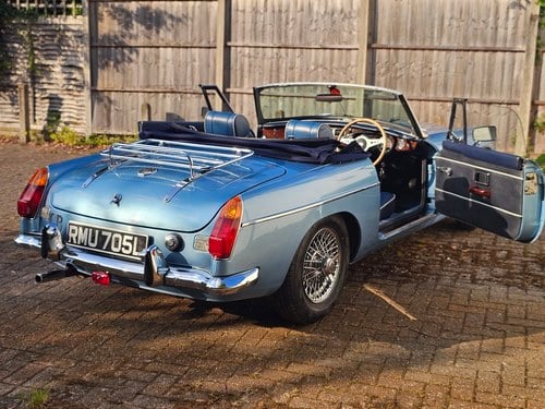 1973 MG B Roadster MGB à vendre (picture 4 of 195)