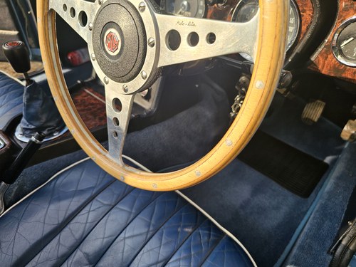 1973 MG B Roadster MGB à vendre (picture 91 of 195)