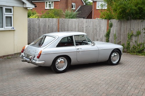 1968 MG MGC GT Te koop (foto 14 van 170)
