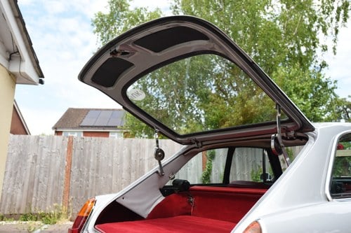 1968 MG MGC GT Te koop (foto 69 van 170)