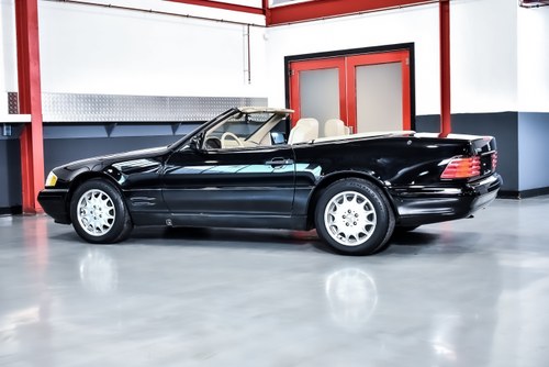 1998 Mercedes-Benz R129 SL500 Convertible 5,0L V8 (68k miles) In vendita (immagine 24 di 137)