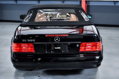 1998 Mercedes-Benz R129 SL500 Convertible 5,0L V8 (68k miles) In vendita (immagine 30 di 137)
