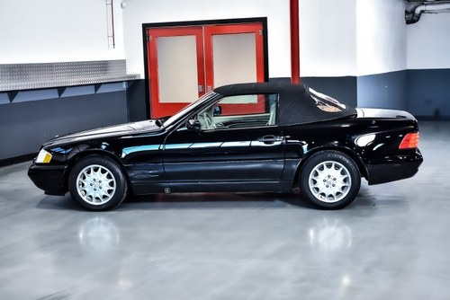 1998 Mercedes-Benz R129 SL500 Convertible 5,0L V8 (68k miles) In vendita (immagine 33 di 137)
