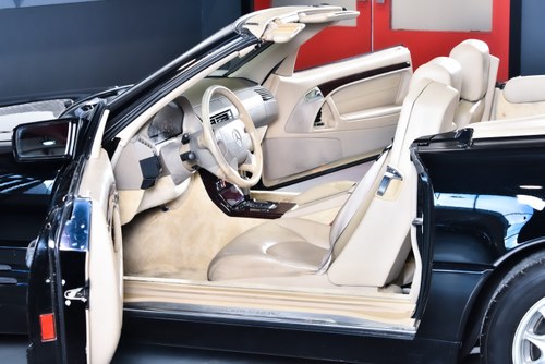 1998 Mercedes-Benz R129 SL500 Convertible 5,0L V8 (68k miles) In vendita (immagine 56 di 137)