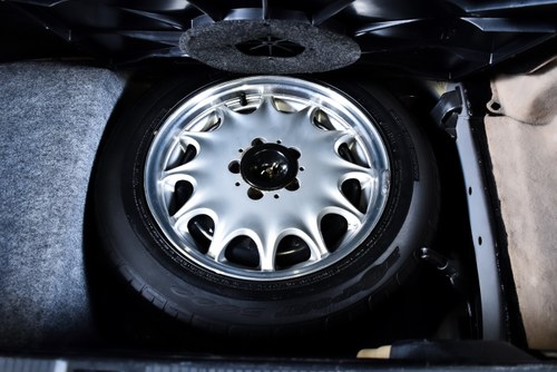 1998 Mercedes-Benz R129 SL500 Convertible 5,0L V8 (68k miles) In vendita (immagine 78 di 137)