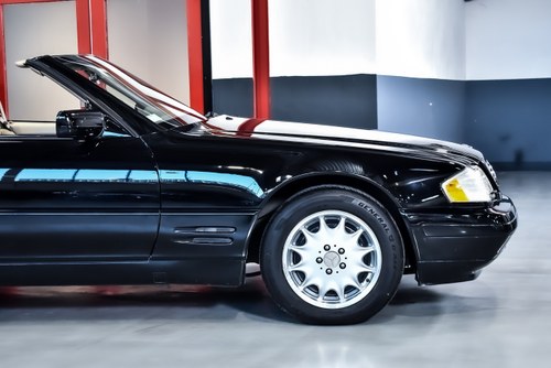 1998 Mercedes-Benz R129 SL500 Convertible 5,0L V8 (68k miles) In vendita (immagine 87 di 137)