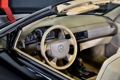 1998 Mercedes-Benz R129 SL500 Convertible 5,0L V8 (68k miles) In vendita (immagine 102 di 137)