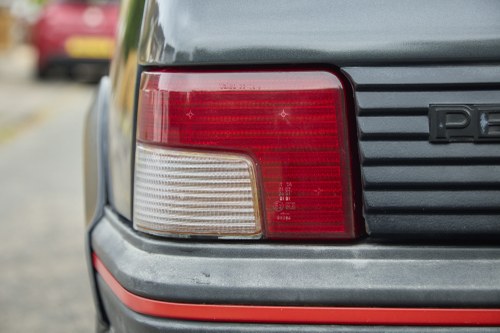 1990 Peugeot 205 GTi 1.9 For Sale (picture 102 of 165)