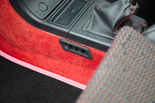 1990 Peugeot 205 GTi 1.9 For Sale (picture 31 of 165)