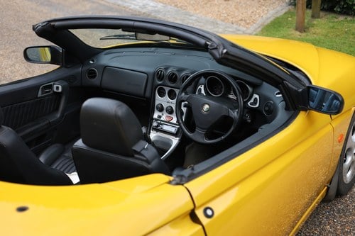 1998 Alfa Romeo 916 Spider à vendre (picture 27 of 215)