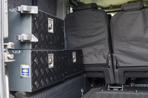 2011 Land Rover Defender 110 TD D/C In vendita (immagine 57 di 136)