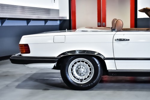 1984 Mercedes-Benz R107 380SL Convertible 3,8L V8 En venta (imagen 13 de 135)