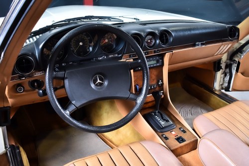 1984 Mercedes-Benz R107 380SL Convertible 3,8L V8 En venta (imagen 41 de 135)