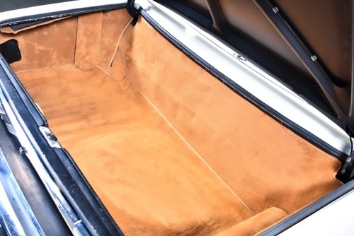 1984 Mercedes-Benz R107 380SL Convertible 3,8L V8 En venta (imagen 63 de 135)