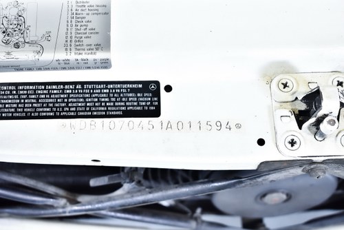 1984 Mercedes-Benz R107 380SL Convertible 3,8L V8 En venta (imagen 93 de 135)