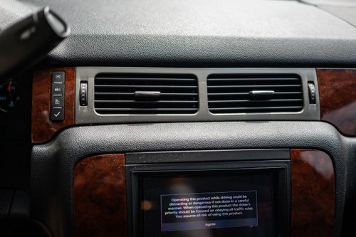 2011 Chevrolet GMC Suburban LT 5.3 Flexfuel V8 à vendre (picture 42 of 179)