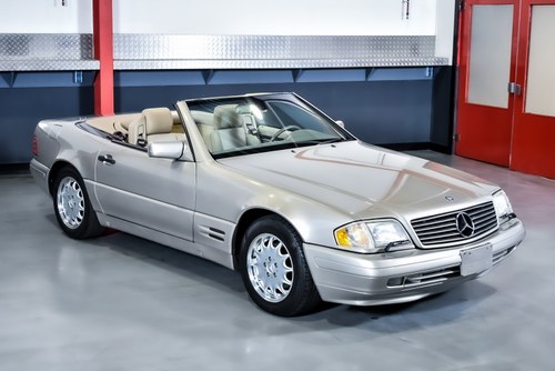 1998 Mercedes-Benz SL500 Convertible 5,0L V8 zum Verkauf (Bild 10 von 146)
