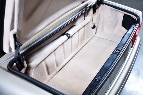 1998 Mercedes-Benz SL500 Convertible 5,0L V8 zum Verkauf (Bild 64 von 146)