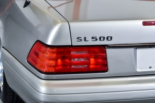 1998 Mercedes-Benz SL500 Convertible 5,0L V8 zum Verkauf (Bild 107 von 146)