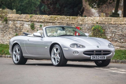 2003 JAGUAR XK8 CONVERTIBLE For Sale by Auction