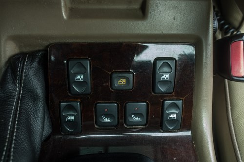 1999 Land Rover Discovery V8I ES (L318) In vendita (immagine 42 di 141)