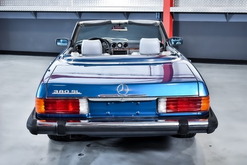 1984 Mercedes-Benz R107 380SL Convertible 3,8L V8 à vendre (picture 18 of 133)