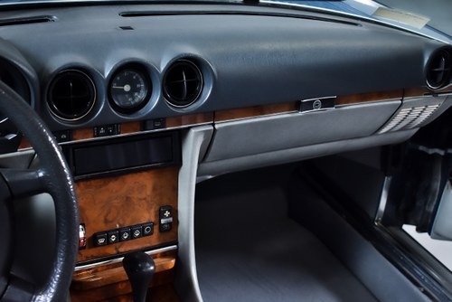 1984 Mercedes-Benz R107 380SL Convertible 3,8L V8 à vendre (picture 56 of 133)