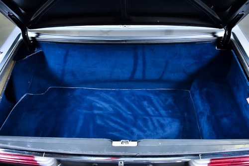 1984 Mercedes-Benz R107 380SL Convertible 3,8L V8 In vendita (immagine 55 di 128)