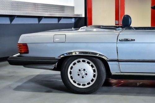 1984 Mercedes-Benz R107 380SL Convertible 3,8L V8 In vendita (immagine 57 di 128)