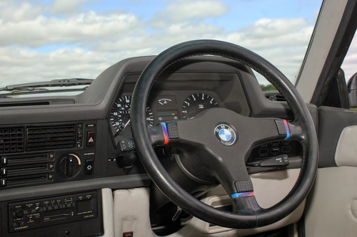 1989 BMW E24 635CSI Motorsport Edition à venda (imagem 29 de 131)