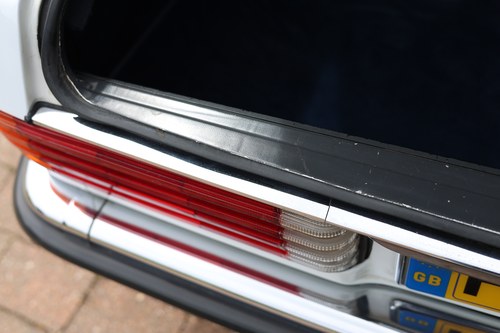 1989 Mercedes-Benz 300SL (R107) In vendita (immagine 103 di 295)