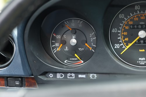 1989 Mercedes-Benz 300SL (R107) In vendita (immagine 78 di 295)