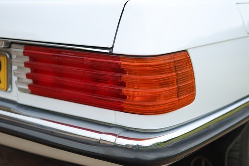 1989 Mercedes-Benz 300SL (R107) In vendita (immagine 144 di 295)