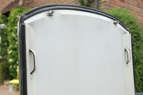 1989 Mercedes-Benz 300SL (R107) In vendita (immagine 212 di 295)