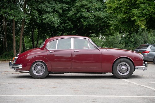 1966 Daimler 2½ Litre V8 For Sale (picture 10 of 175)