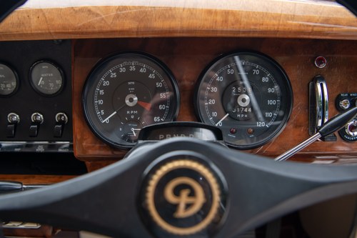 1966 Daimler 2½ Litre V8 For Sale (picture 27 of 175)
