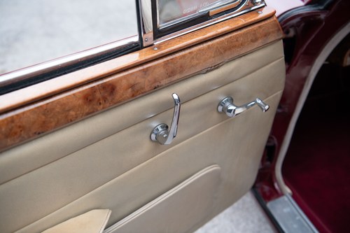 1966 Daimler 2½ Litre V8 For Sale (picture 56 of 175)