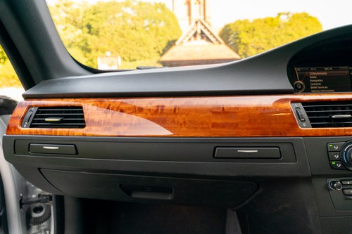 2011 BMW E92 325i M Sport à venda (imagem 31 de 119)