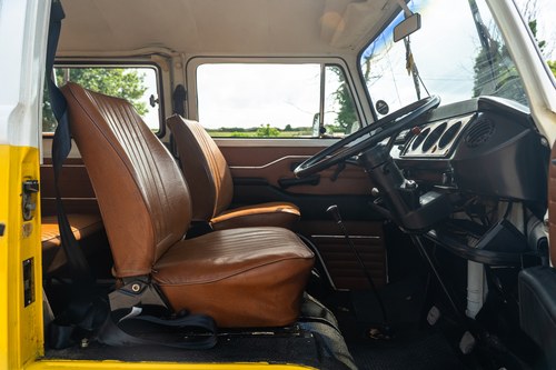 1977 Volkswagen Type 2 zum Verkauf (Bild 41 von 141)