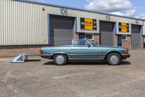 1984 Mercedes-Benz 280SL (R107) In vendita (immagine 3 di 198)