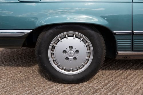 1984 Mercedes-Benz 280SL (R107) In vendita (immagine 23 di 198)