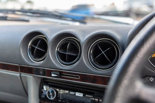 1984 Mercedes-Benz 280SL (R107) In vendita (immagine 40 di 198)