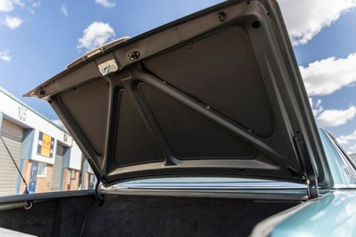 1984 Mercedes-Benz 280SL (R107) In vendita (immagine 83 di 198)